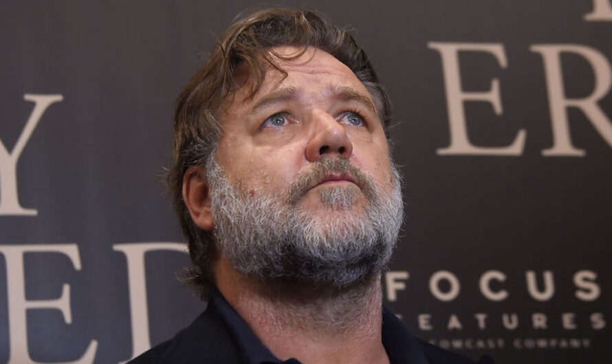 Russell Crowe shares heartbreaking update about his loss – ‘he died in my arms…’